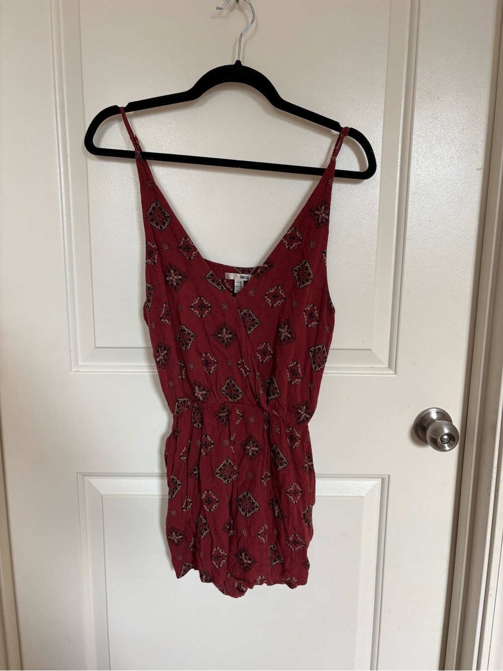 Amuse Society Wine Red Printed Spaghetti-Strap Romper